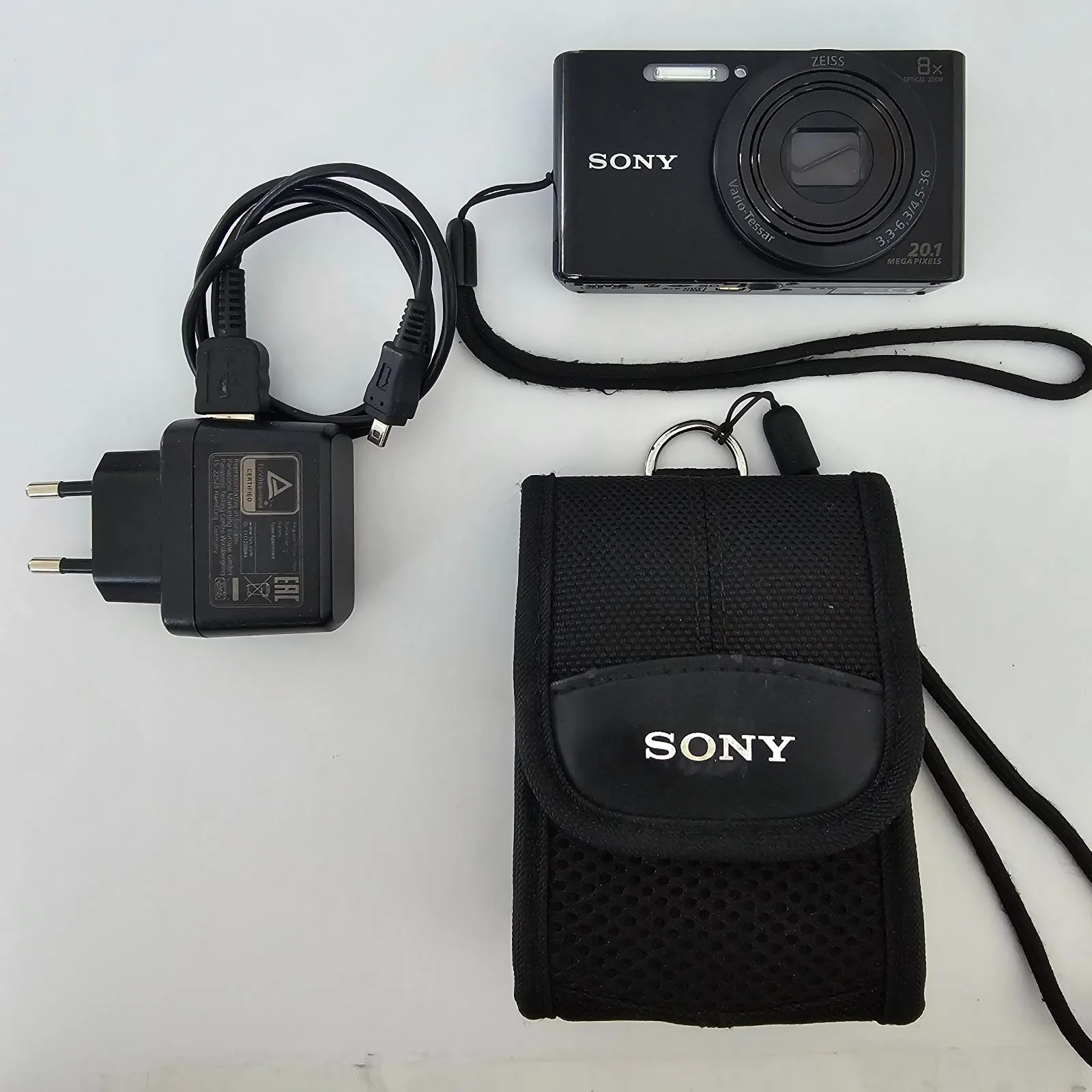 Sony Cyber-shot DSC-W830 Kompaktkamera, Ansicht 3