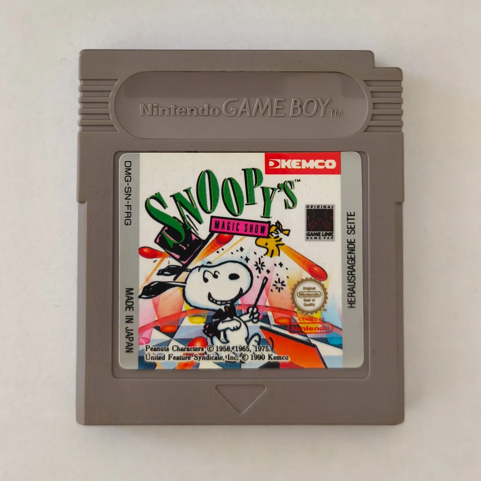 Snoopy's Magic Show Game Boy
