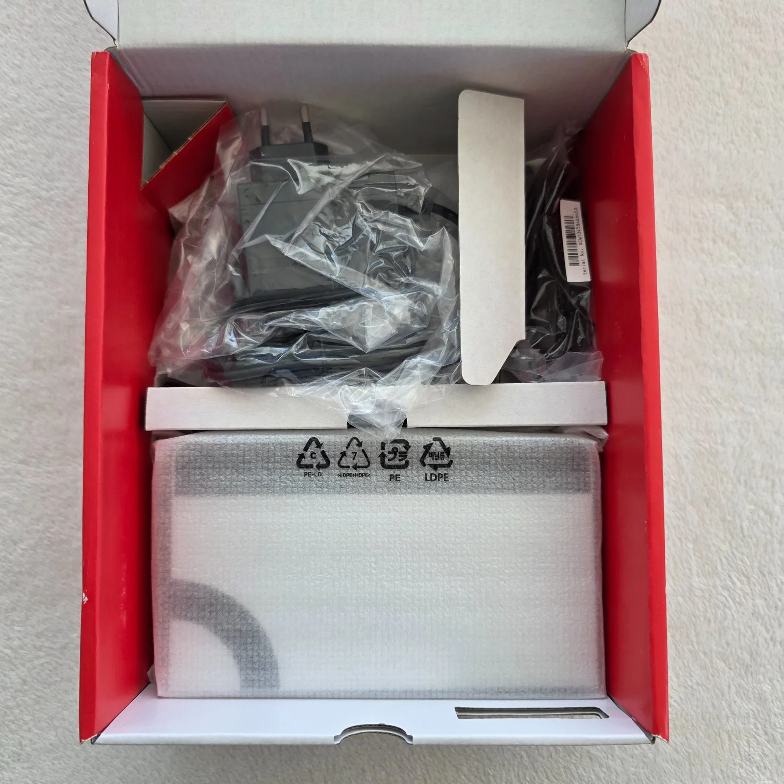 Nintendo Switch OLED Model Weiss, Ansicht 3