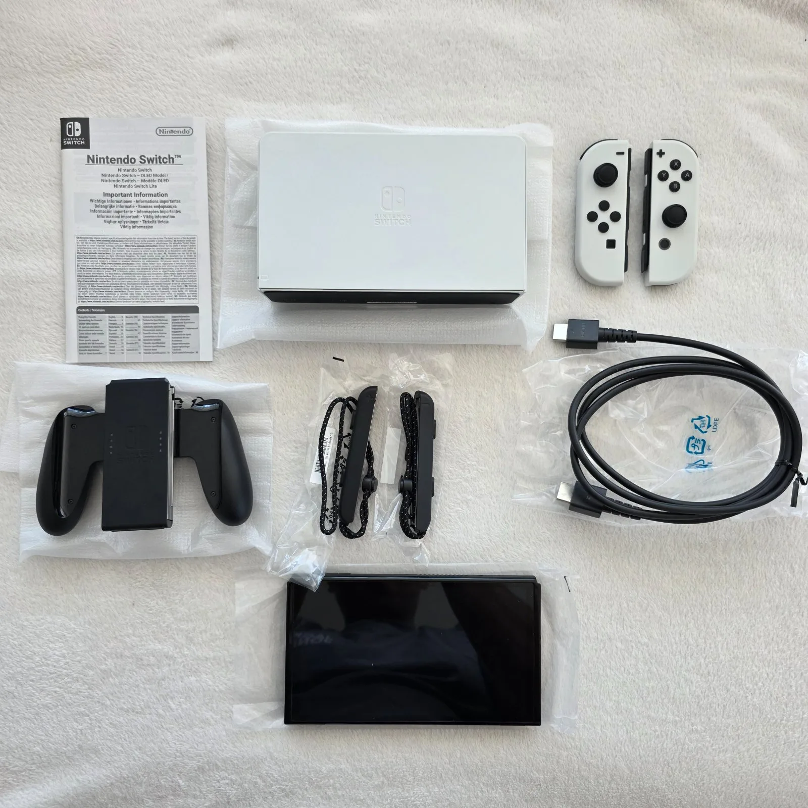 Nintendo Switch OLED Model Weiss, Ansicht 4