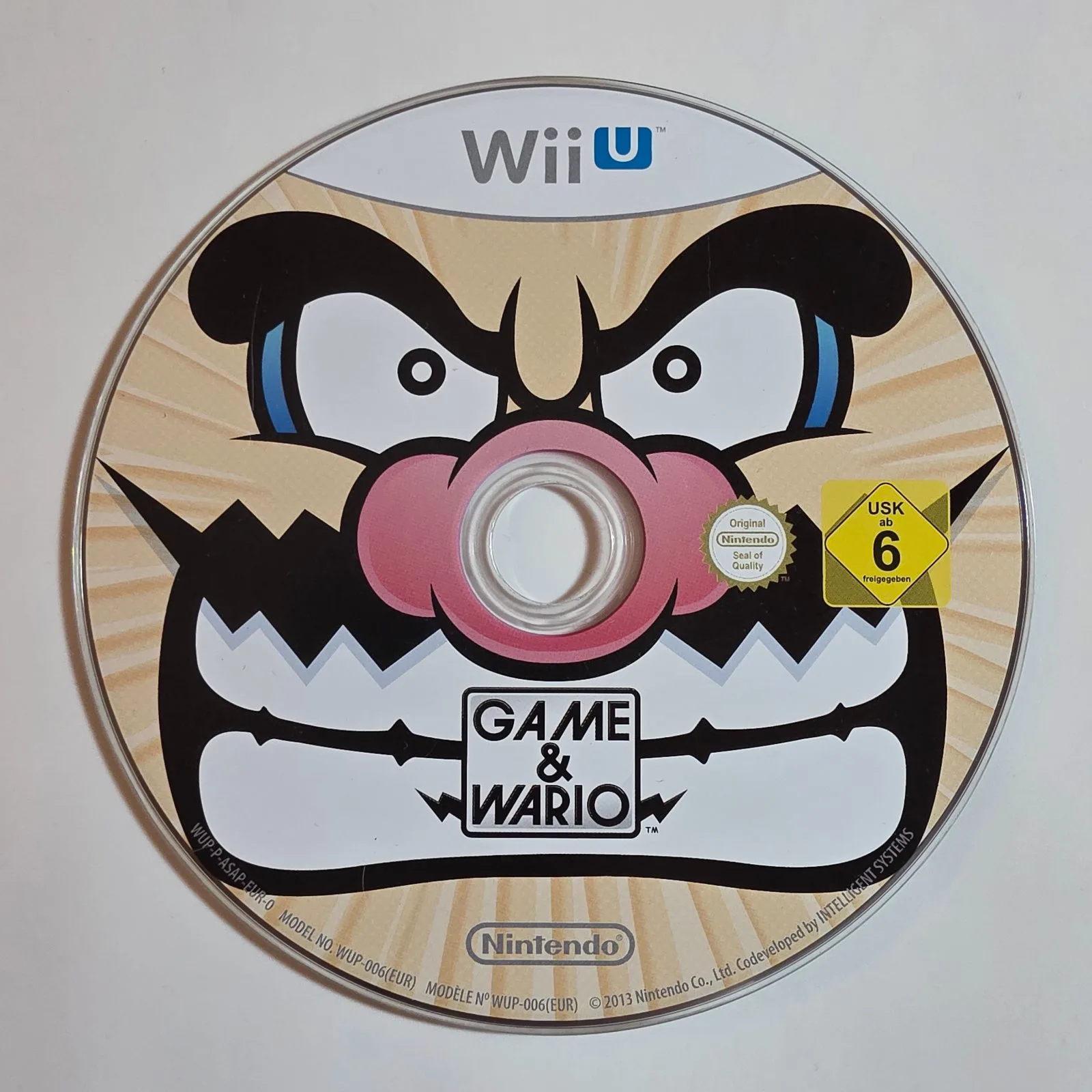 Game & Wario Nintendo Wii U, Ansicht 3